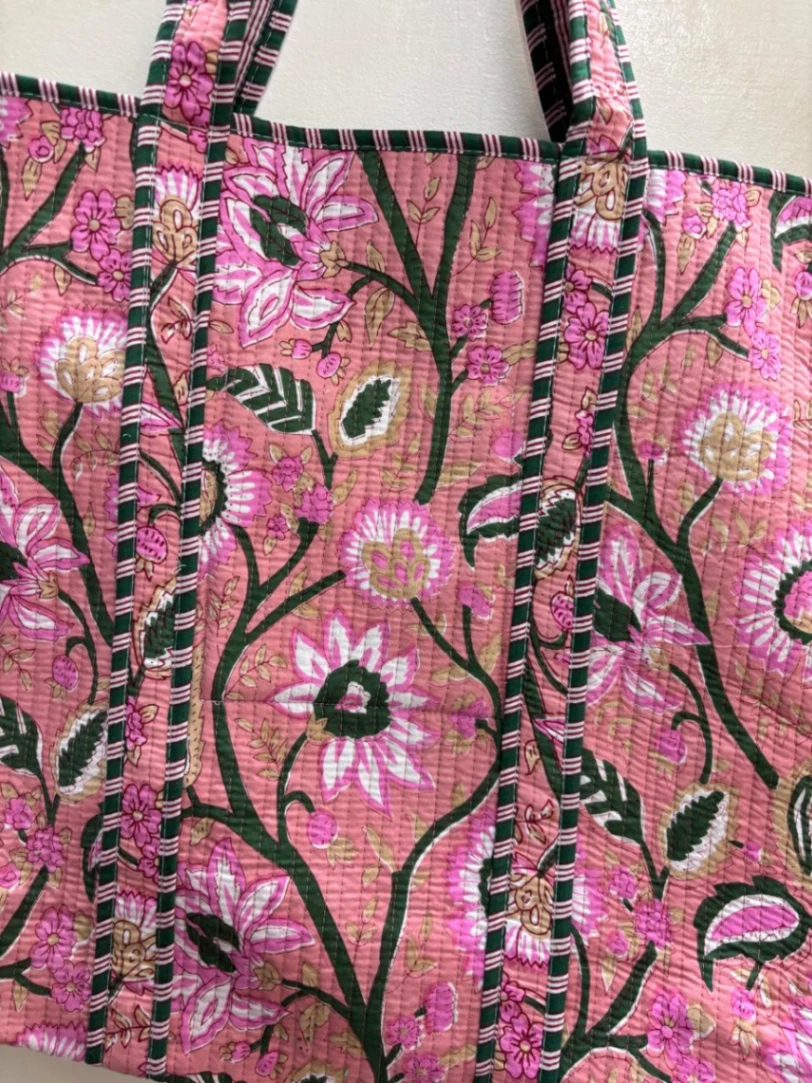 Chic Quilted Cotton Carry Bag view 3
