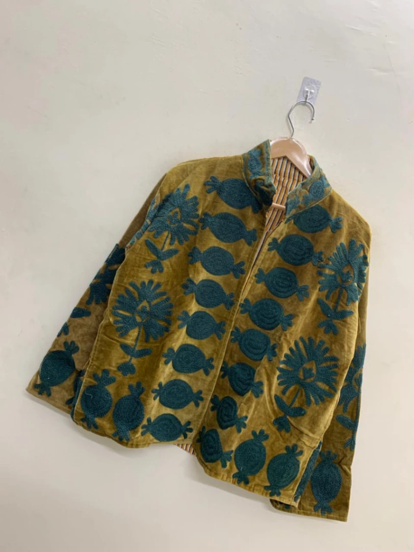 Premium Velvet Suzani Embroidered Jacket – Timeless Ethnic Fashion alternate view