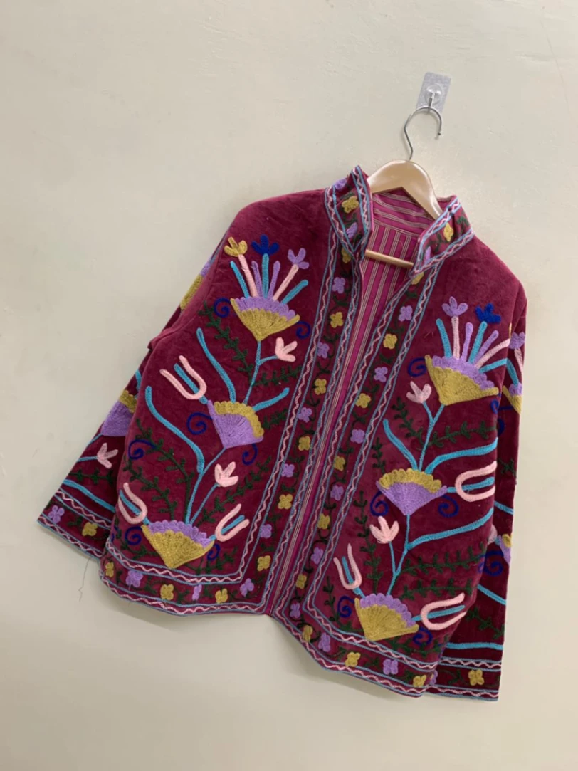 Handmade Velvet Suzani Jacket – Vintage-Inspired Embroidered Outerwear