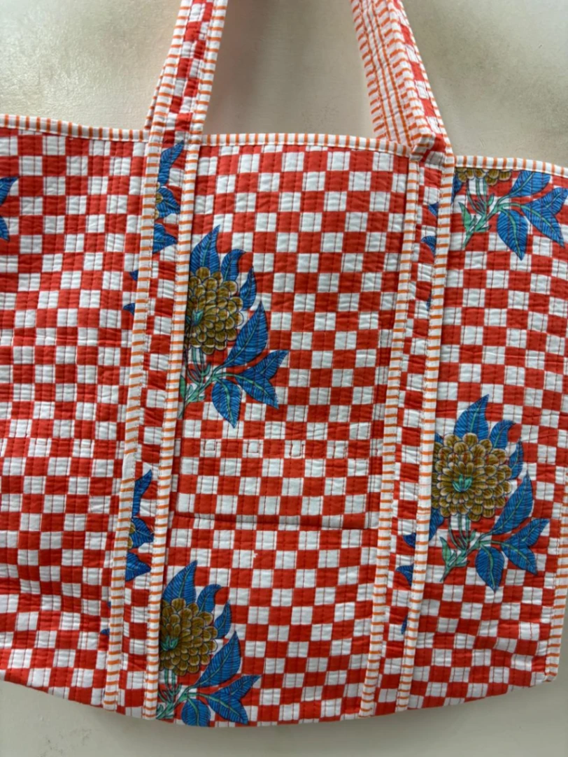 Cotton Market Tote Bag with Tiger Print view 3