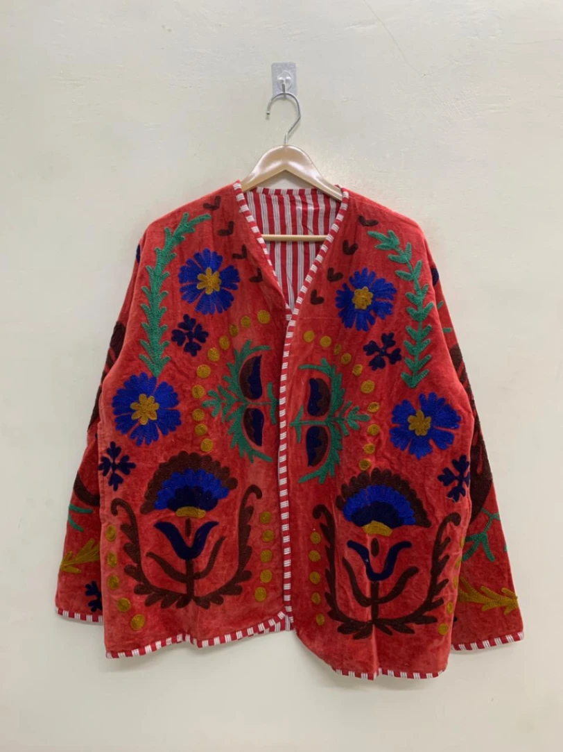 Velvet Suzani Jacket – Elegant Handcrafted Embroidery & Luxe Style alternate view